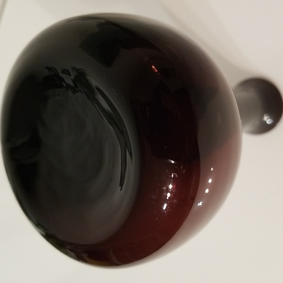 Vintage Collectible Hand-blown Bud Vase / Purple - Picture 4 of 10